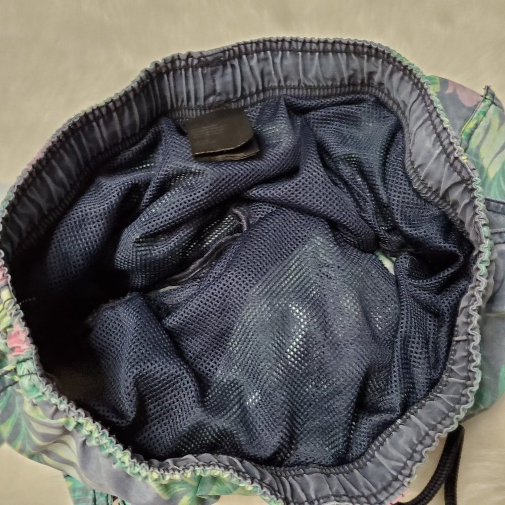 SOLD H&M Men's Bathing Trunks Bundle, Small - Picture 4 of 7